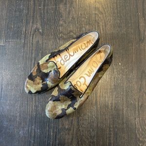 Sam Edelman Camo Calf Hair Flats, 8
